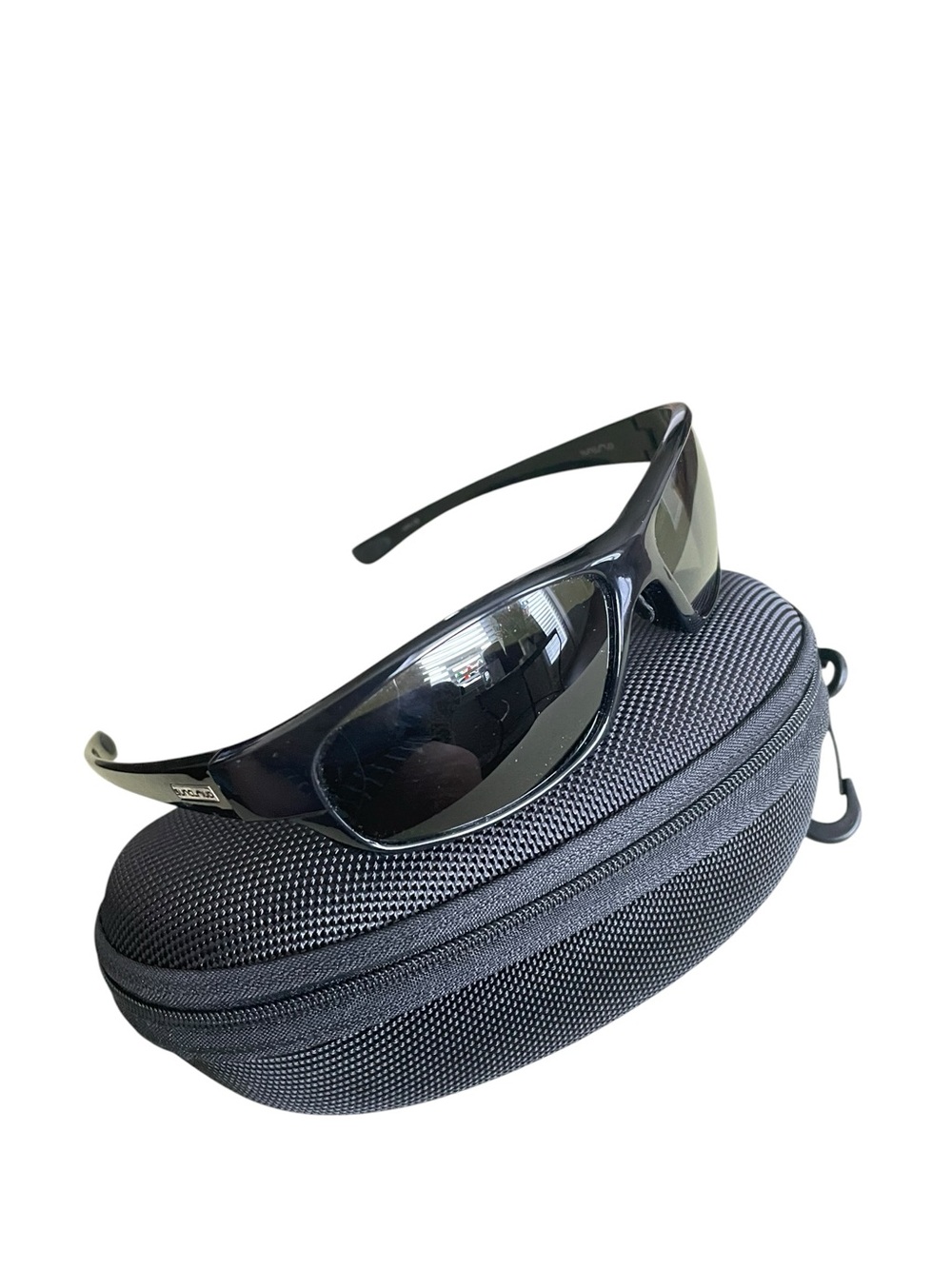 Suncloud Voyage Polarized Black Wrap Unisex Sunglasses & Zip Case